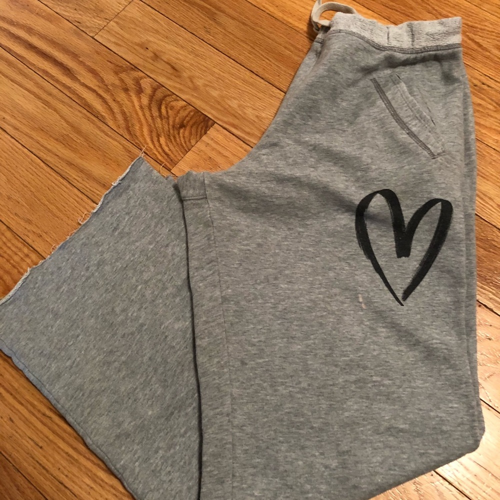 Victoria’s Secret Pink boyfriend sweats